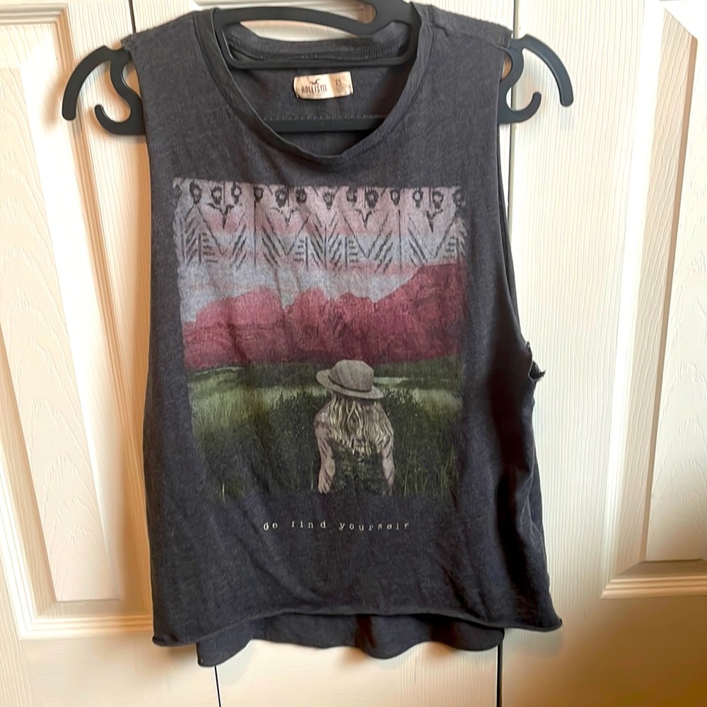 🏞XS Hollister Womens Rustic Ripped Tank Top🏞